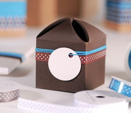Boîte Cadeau avec Fermeture Originale en Forme de Fleur
