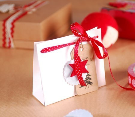Sac en Carton pour Cadeaux de Noël