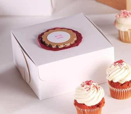 Boîte Décorée pour 4 Cupcakes
