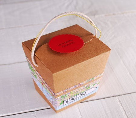Boîte à nouilles pour cadeau