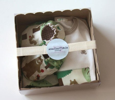 Boîte pour Vêtements de Bébé