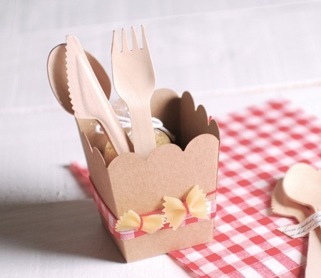 Boîte décorée avec des pâtes