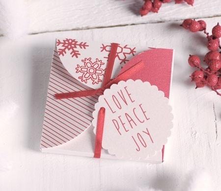 Boîte de Noël pour CD ou pour Invitation avec ruban