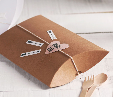 Boîte Cadeau allongée pour La Saint Valentin Boîte Cadeau allongée pour La Saint Valentin