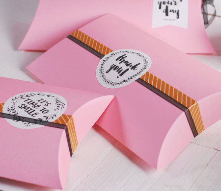 Boîte Romantique Décorée avec Message Boîte Romantique Décorée avec Message