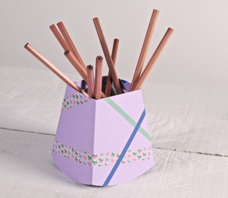 Portalápices decorado con washi tapes