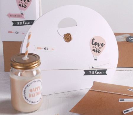 Sac en Carton Décoré avec Anse
