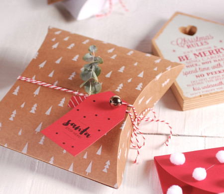 Boîte-Cadeau de Noël Décorée 