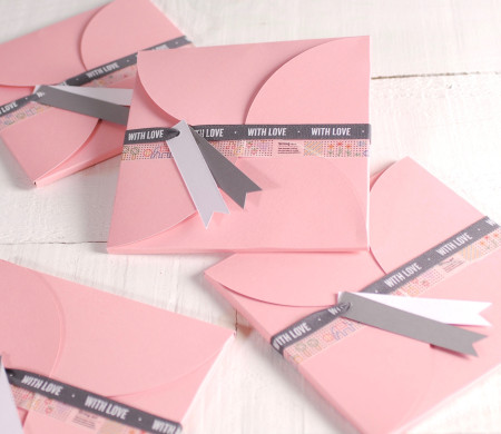 Belle Boîte pour les Invitations. Surprenez vos Invités !