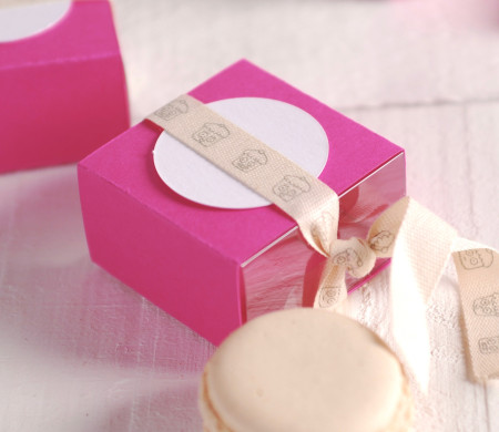 Petite Boîte Fuchsia pour Macarons