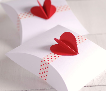 Boîte pour Petites Attentions Décorée d’un Cœur 3D