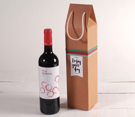 Boîte à vin avec une anse 