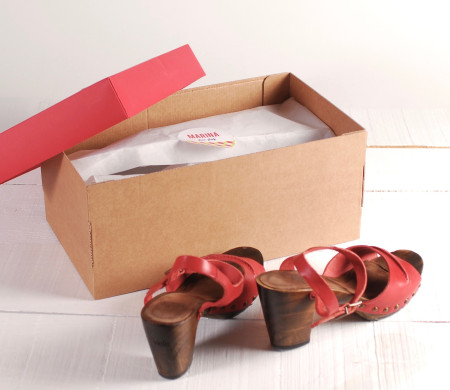 Boîte à Chaussures Décorée       