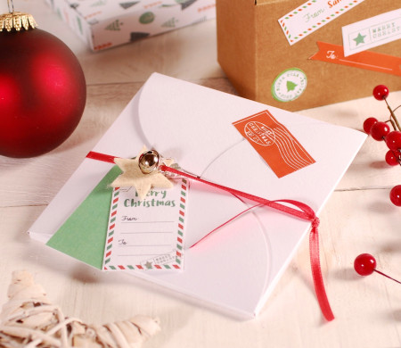 Boîte enveloppe décorée pour Noël Boîte enveloppe décorée pour Noël