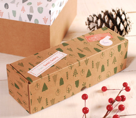 Boîte de Noël allongée décorée Boîte de Noël allongée décorée