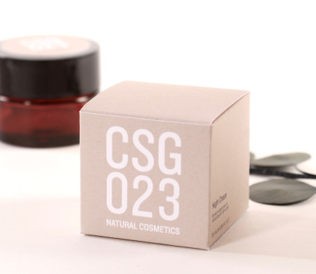 Coffret cadeau carré pour cosmétiques