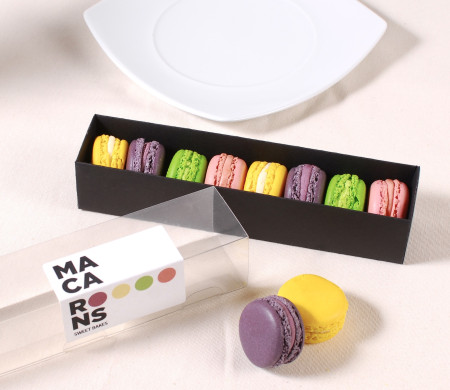 Boîte longue pour macarons. Boîte longue pour macarons.