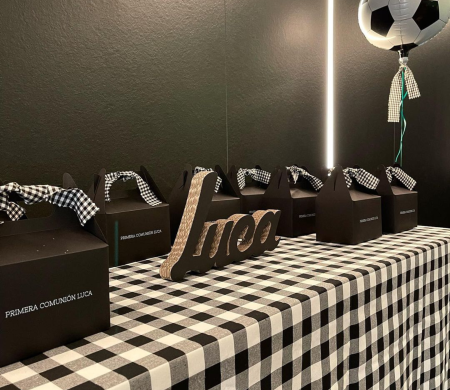 Boîte à pique-nique pour la première communion