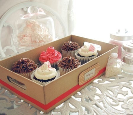 Boîte plateau pour cupcakes