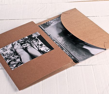 Pochette Dépliante en Carton pour des Photos