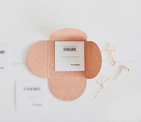 Enveloppe en Carton pour des Chèques Cadeau