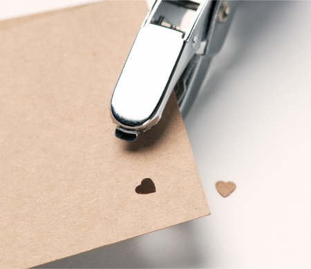 Pince Perforatrice Coeur