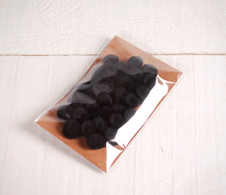 Pompons Blancs ou Noir