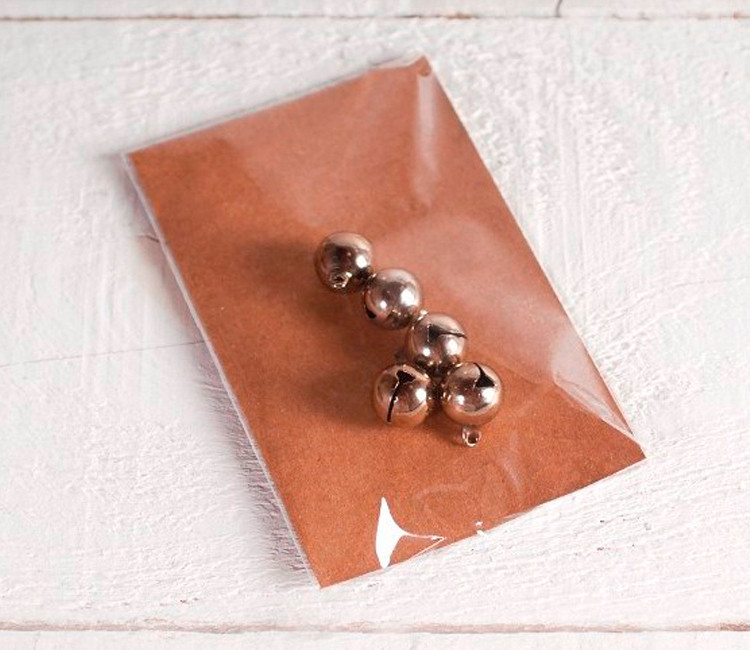 Des Clochettes pour Décorer les Cadeaux Des Clochettes pour Décorer les Cadeaux