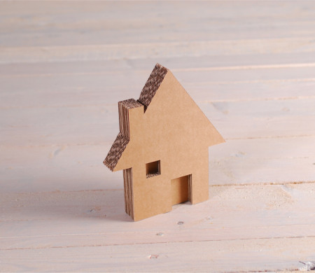 Charmante Maisonnette en Carton décorative