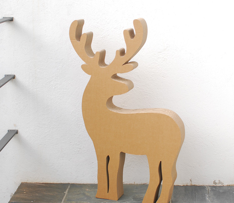 Renne en carton décoratif, idéal pour Noël