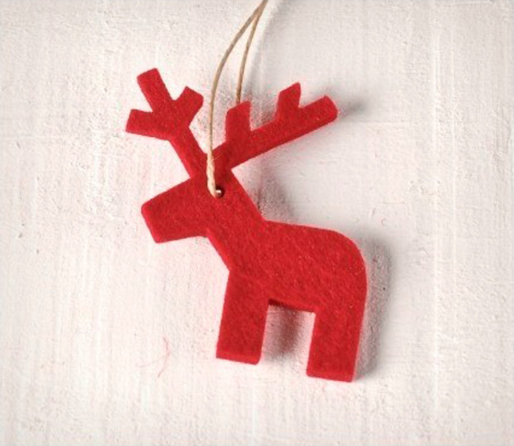 Renne de feutrine, une jolie décoration de Noël