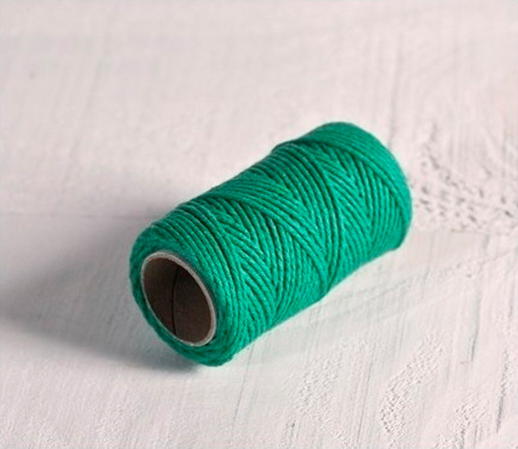 Cordon de couleur corail pour décorer vos cadeaux Cordon de couleur corail pour décorer vos cadeaux