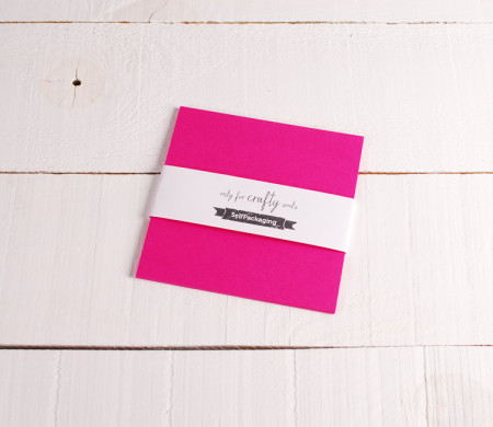 papier cartonné fuchsia