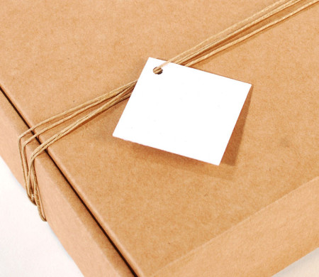 Étiquettes carrées en carton pour cadeaux