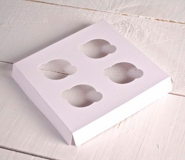Support pour 4 mini cupcakes, idéal pour pâtisseries Support pour 4 mini cupcakes, idéal pour pâtisseries