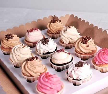 Boîte pour 12 cupcakes