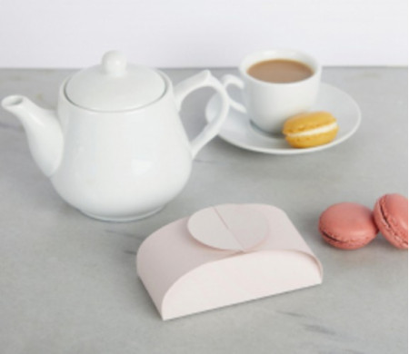 boîte pour deux macarons.