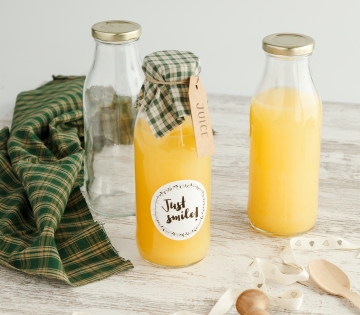 Bouteille en verre pour jus de fruits