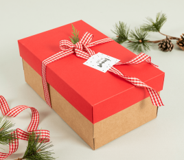 Le carton des boites à chaussures garnies comme cadeau de Noël