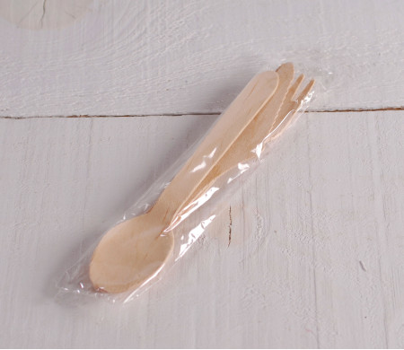 Set de couverts en bois