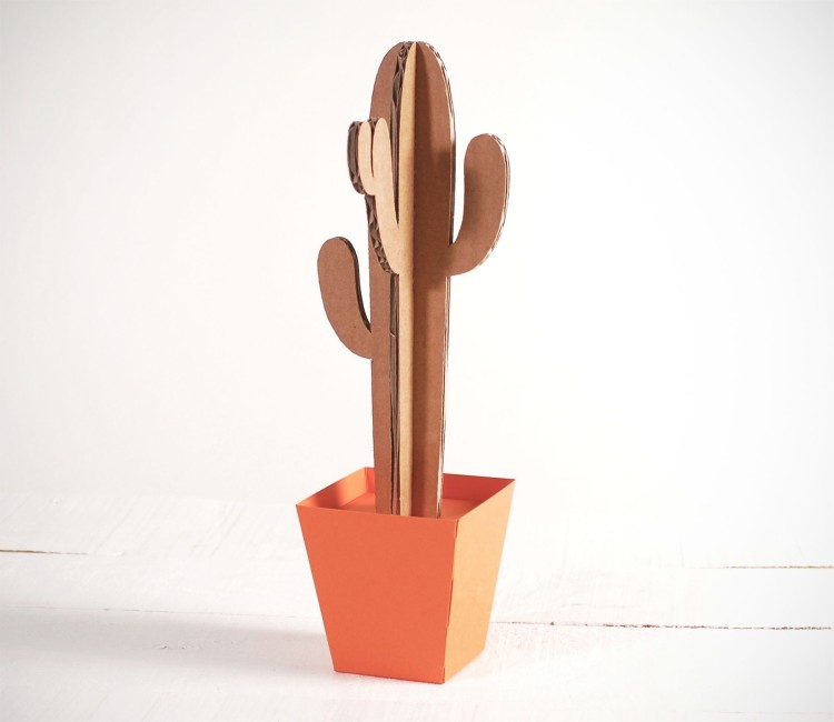 Cactus en Carton en Plusieurs Couleurs