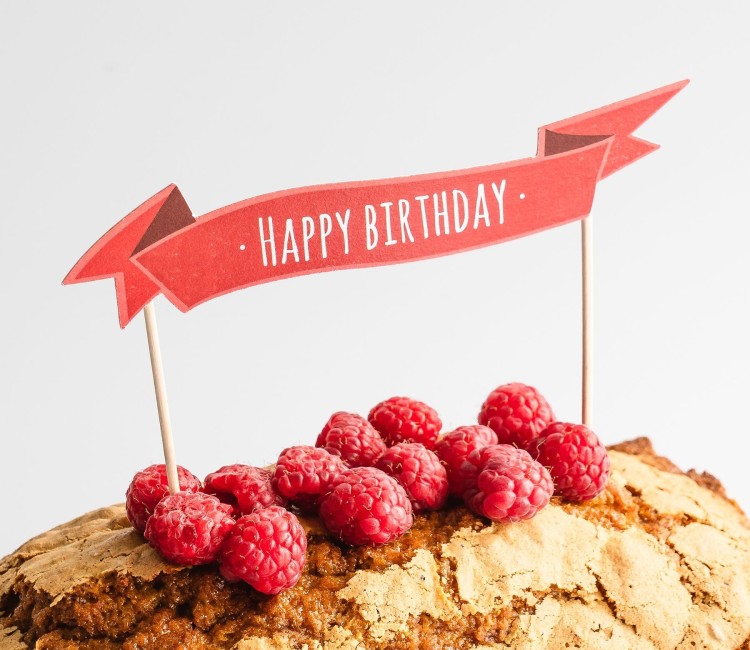 Topper pour tartes avec le message Happy Birthday