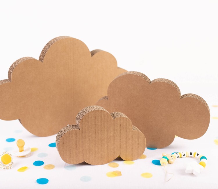 Nuages Décoratifs en Carton, un Kit de 3 Nuages Décoratifs en Carton, un Kit de 3