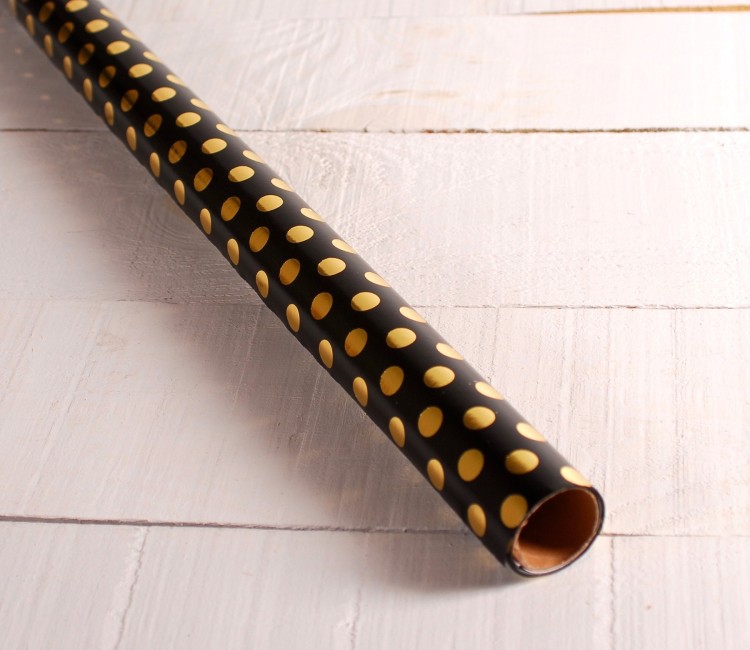 Papier cadeau à pois en papier foil