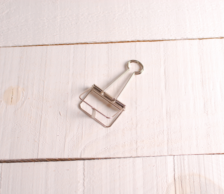 Clip pince métallique