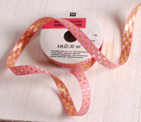 Ruban cadeau rose