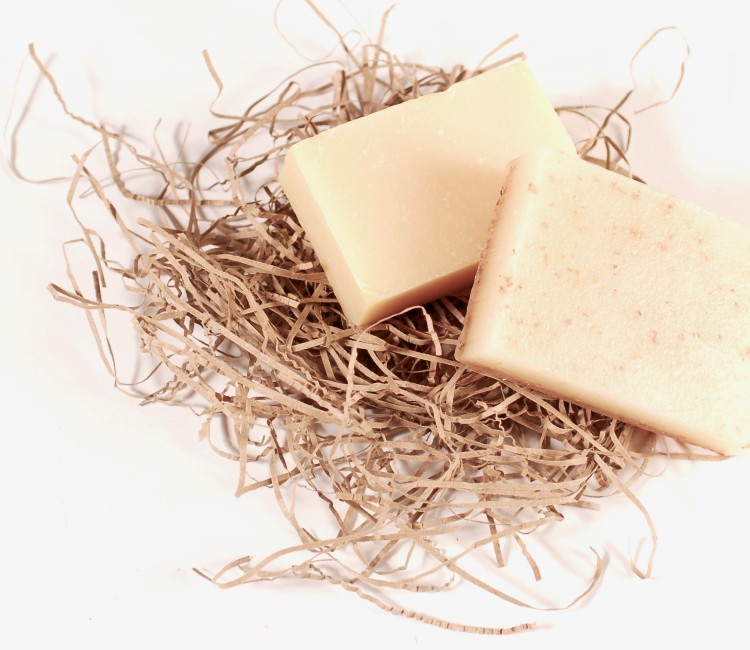 Copeaux de papier pour garniture de boîtes en carton