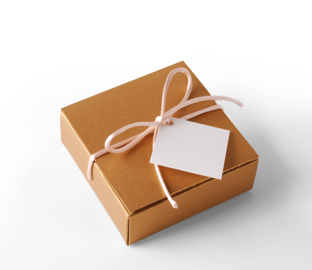 Boîte Cadeau Carrée, Idéale pour Offrir aux Invités d'un Mariage