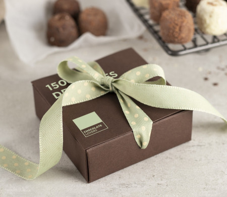 Boîte Cadeau Carrée, Idéale pour Offrir aux Invités d'un Mariage