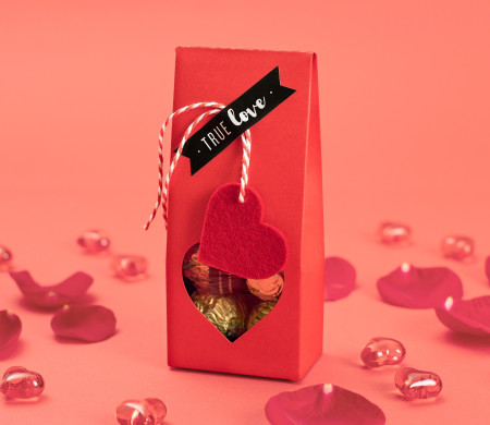 Boîte avec fenêtre pour la nourriture